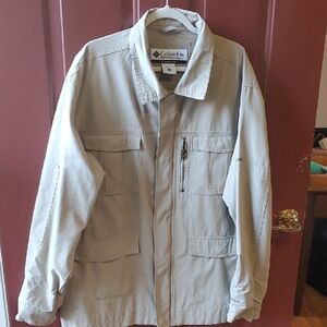 Columbia Men's Light Tan  Field Jacket Possibly Vintage XL
